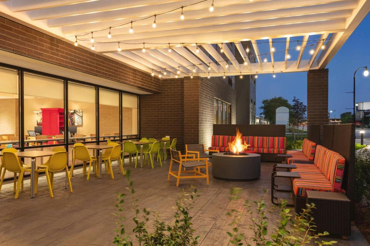 Home2 Suites By Hilton Milwaukee West West Allis Exterior photo