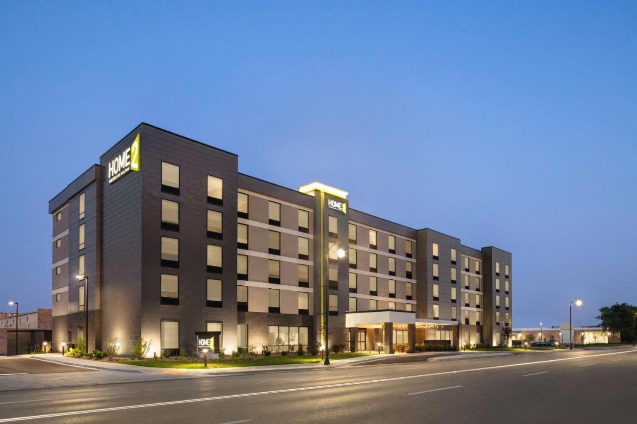Home2 Suites By Hilton Milwaukee West West Allis Exterior photo